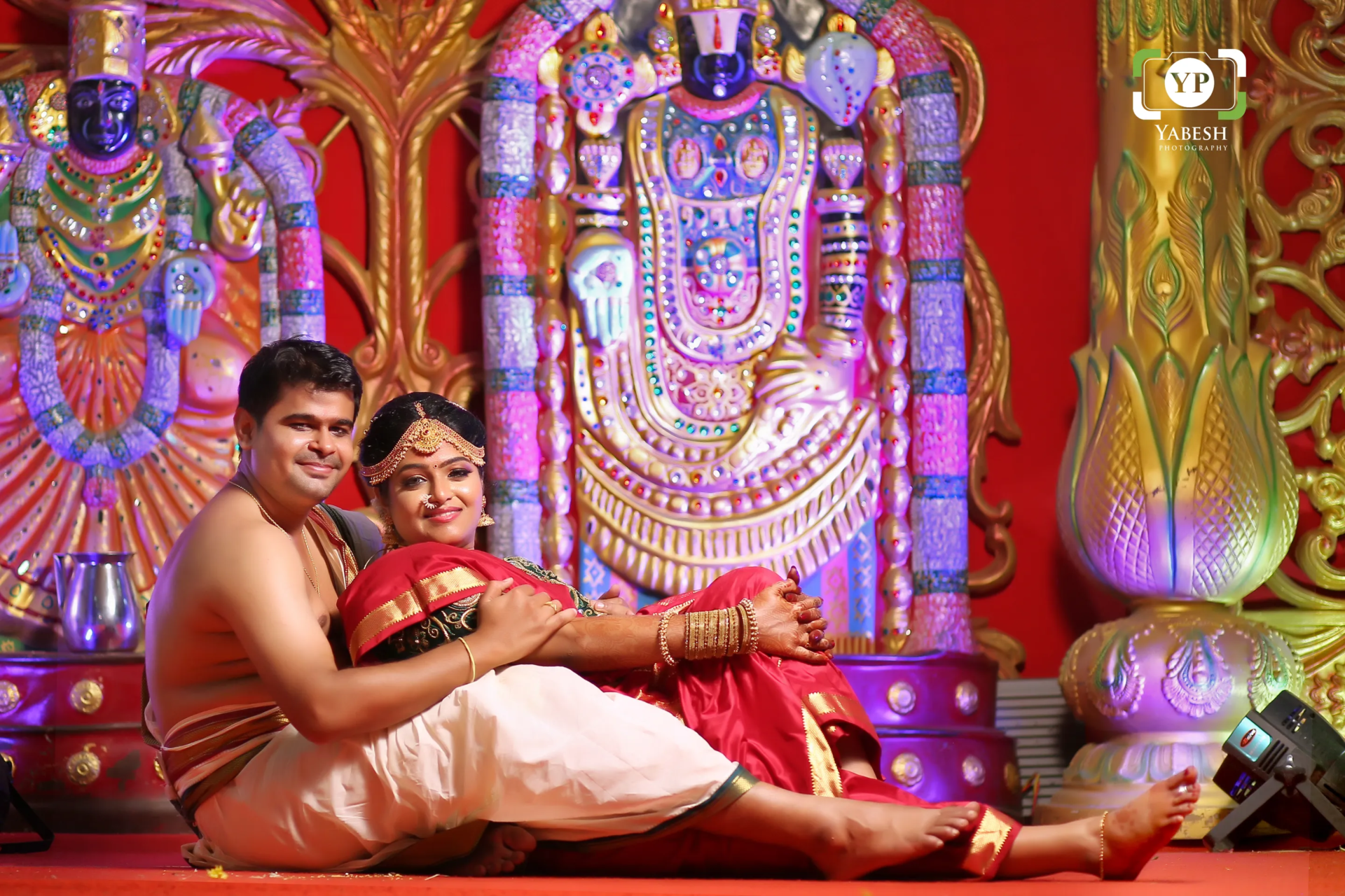 Elegant couple in traditional Brahmin wedding attire, captured by Yabesh Photography during a heartfelt ceremony