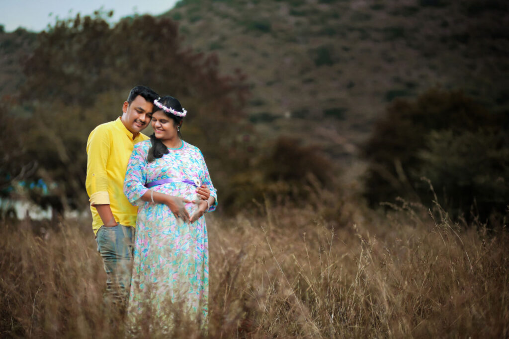 Affordable maternity photoshoot under 5000