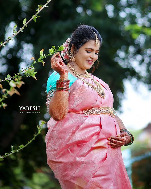 10 Creative Maternity Photo Shoot Ideas For Your Beautiful Journey Saykiss Photography